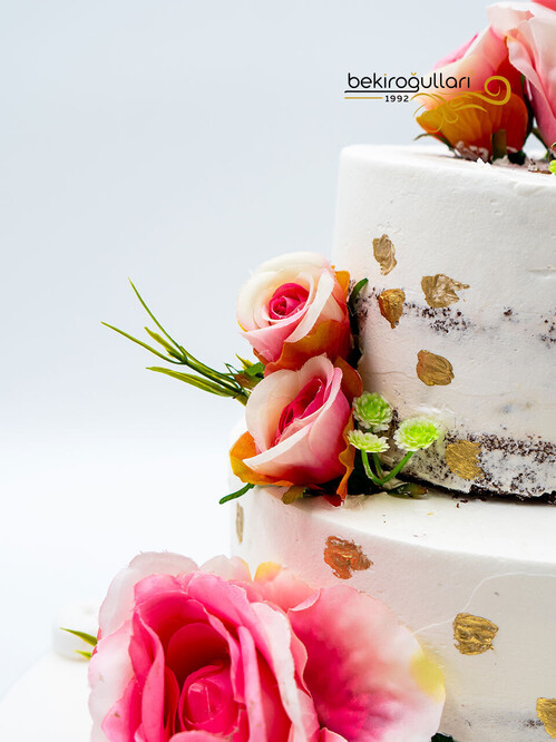 Yapay Gül Detaylı Naked Cake