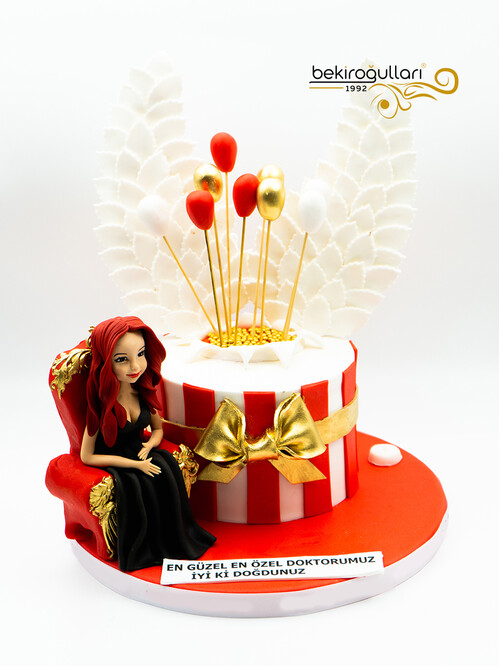 Yetişkin Kadın Model Konsept Pasta