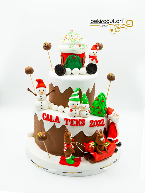 Yılbaşı Süslemeli Konsept Pasta