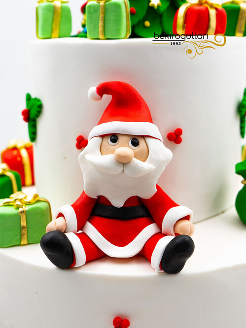 Yılbaşı Temalı Tasarım Pasta