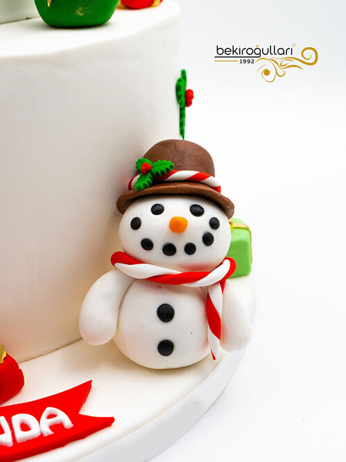 Yılbaşı Temalı Tasarım Pasta