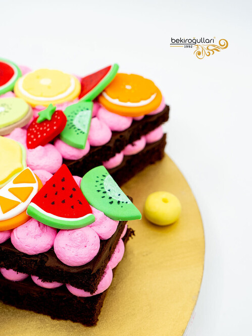 7 Rakamı Konsept Pasta