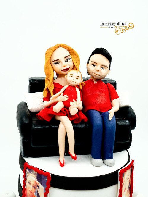 Aile Temalı Butik Pasta