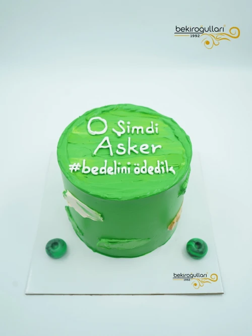 Asker Temalı Naked Pasta