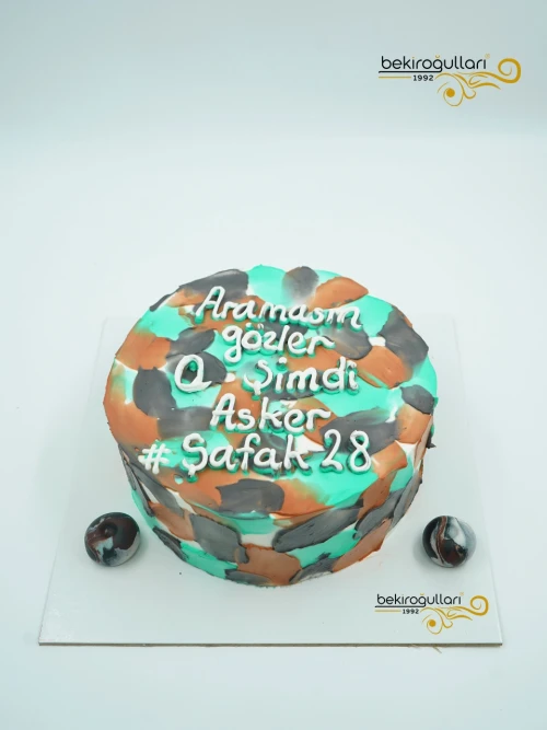 Asker Temalı Naked Pasta