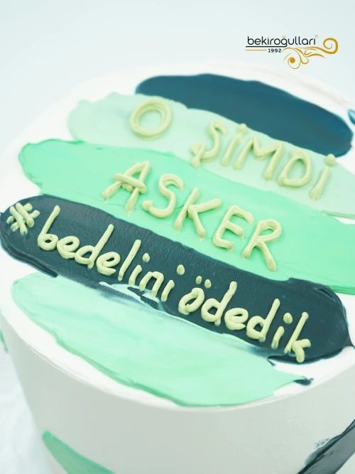 Asker Temalı Naked Pasta