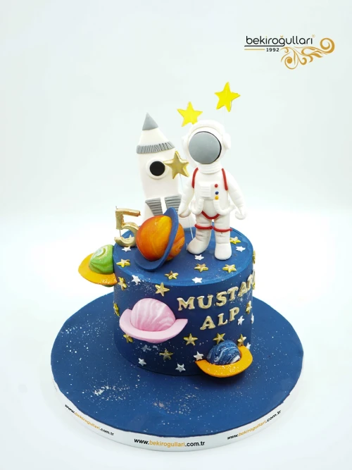 Astronot Konsept Butik Pasta