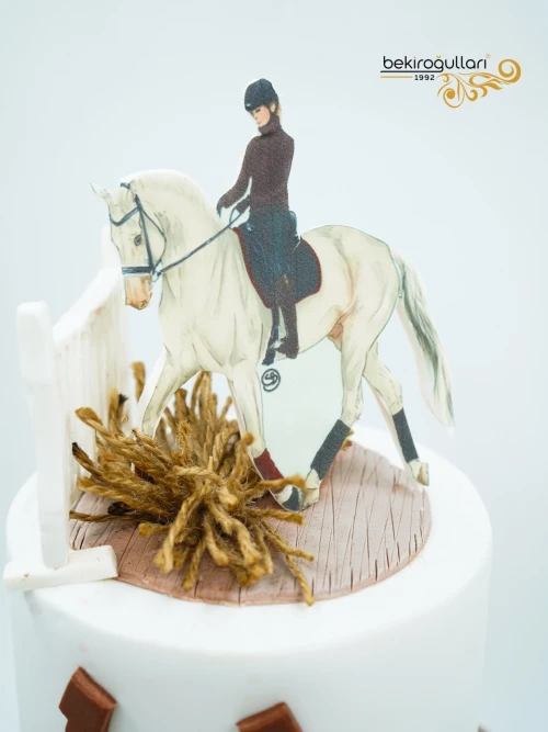 At Binicilik Konsept Butik Pasta