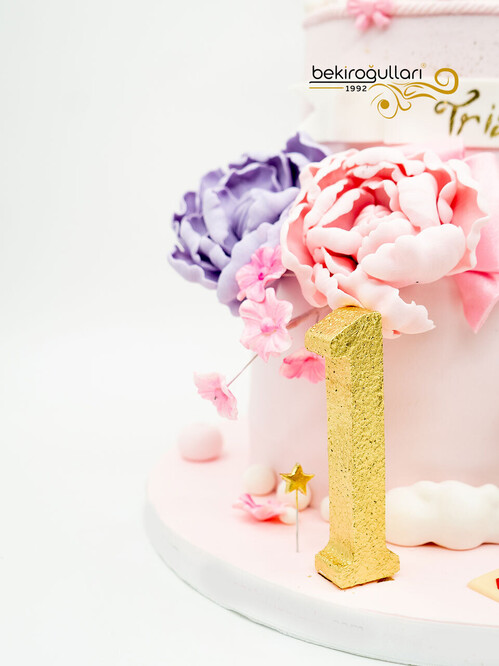 Ayı Süslemeli Butik Pasta