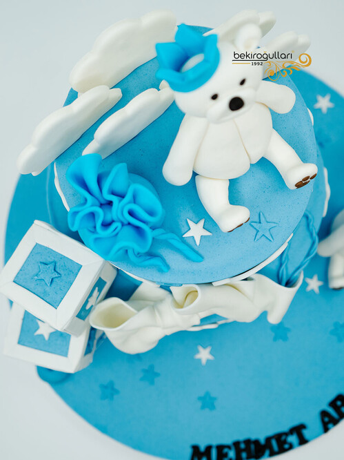 Ayı Süslemeli Pasta