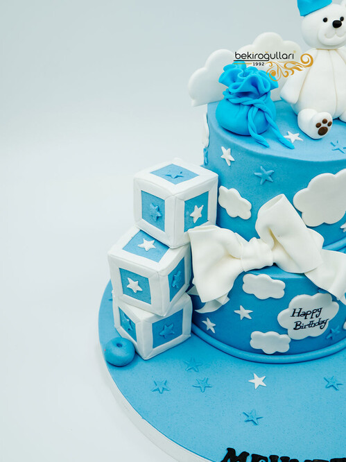 Ayı Süslemeli Pasta