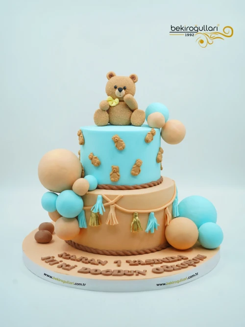 Ayıcık Detaylı Butik Pasta