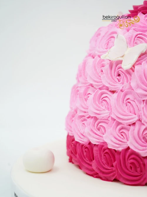 Barbie Tasarım Butik Pasta