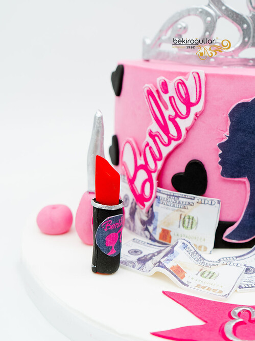 Barbie Temalı Butik Pasta