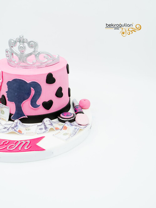 Barbie Temalı Butik Pasta