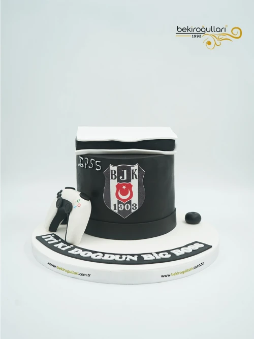 Beşiktaş ve Playstation Pasta