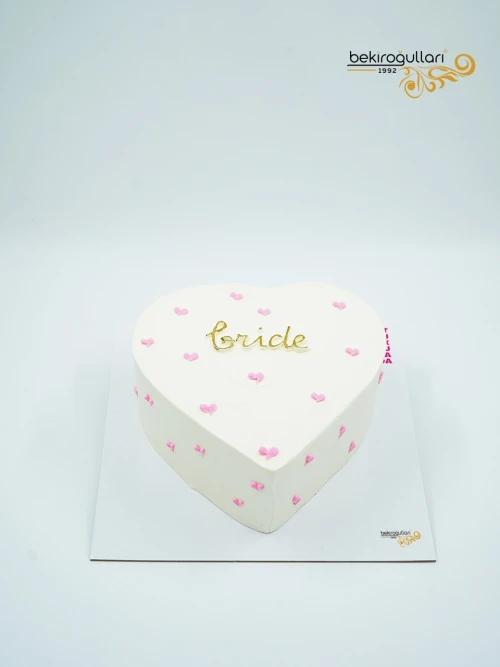 Beyaz Kalp Detay Naked Pasta