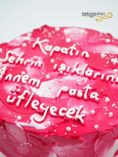 Beyaz Pembe Naked Pasta