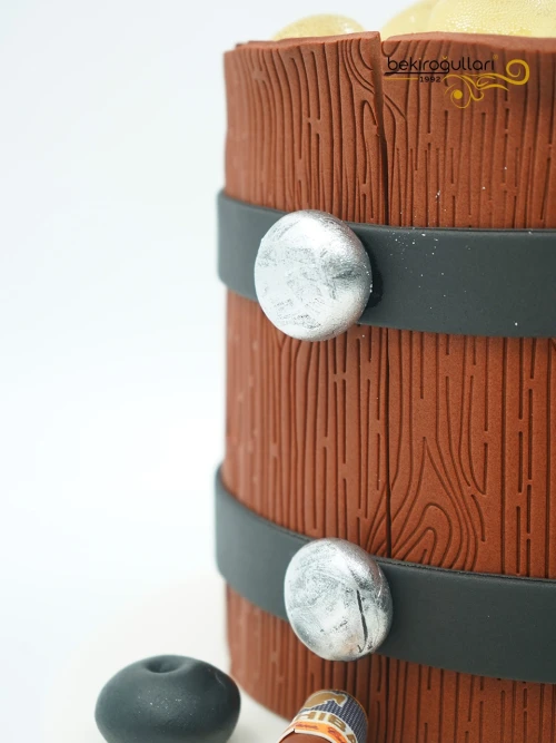 Buz Kovası Ve Puro Butik Pasta