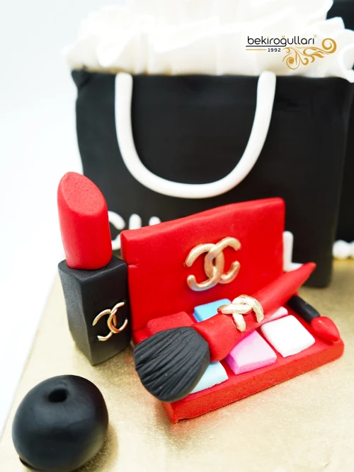 Chanel Tasarım Butik Pasta