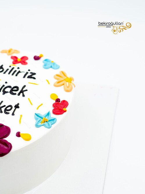 Çiçek Süslemeli Naked Pasta