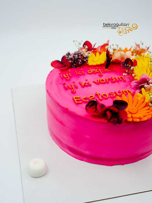 Çiçek Süslemeli Naked Pasta