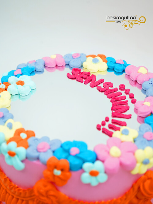 Çiçek Süslemeli Selfie Naked Cake