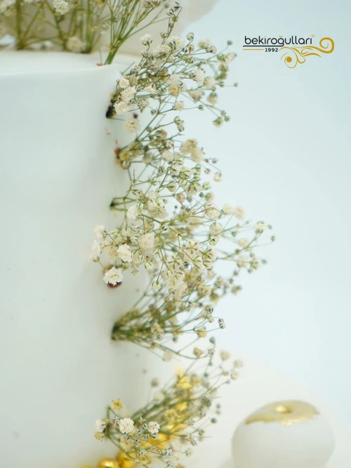 Cipso Melek Kanat Detaylı Butik Pasta