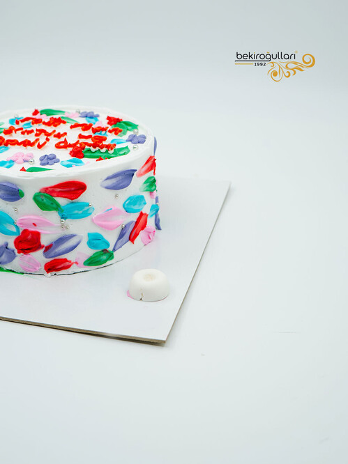 Çok Renkli Naked Sıvama Pasta