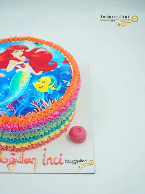Deniz Kızı Resimli Pasta