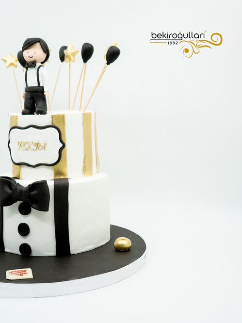 Erkek Çocuk Figür Pasta