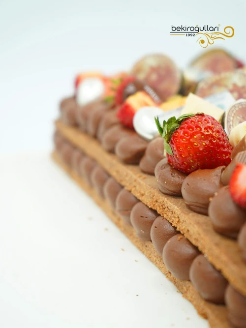 F Harfi Kurabiye Pasta