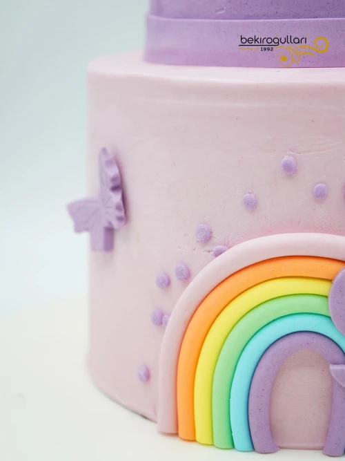 Gökkuşağı Konsept Pasta