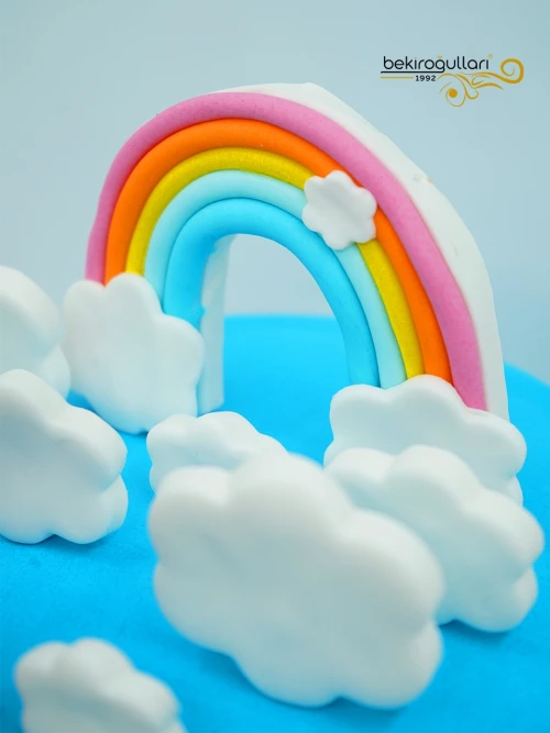 Gökkuşağı Konsept Pasta