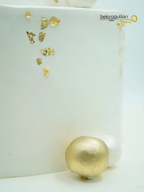 Gold Süslemeli Söz Pastası
