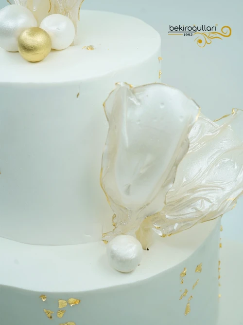 Gold Süslemeli Söz Pastası