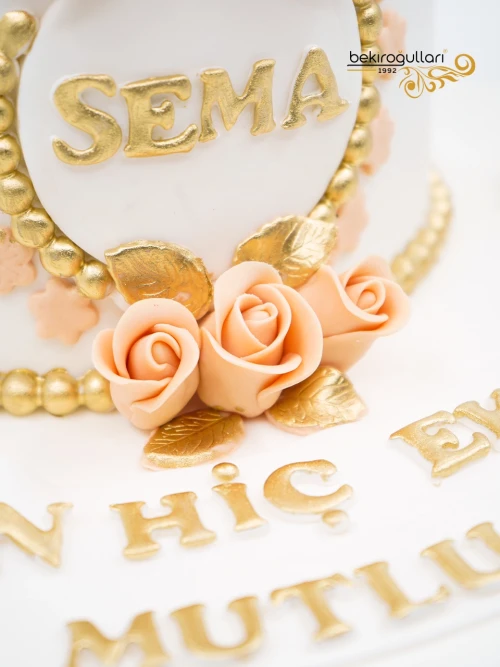 Gold Taç Tasarım Butik Pasta