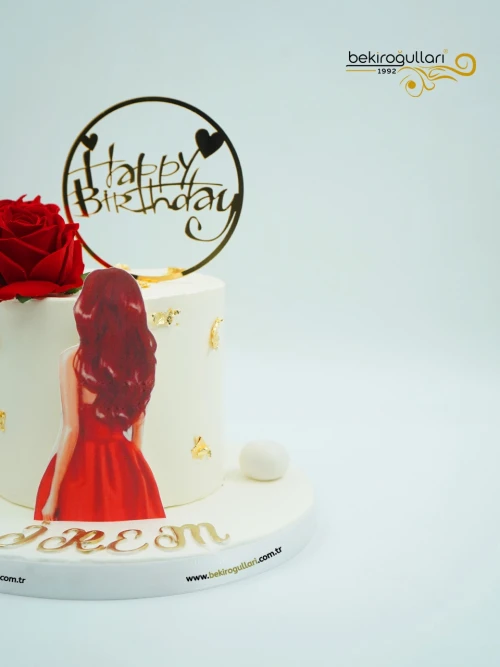 Gül Süslemeli Butik Pasta