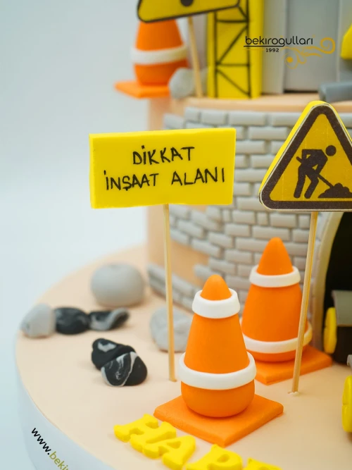 İnşaat Temalı Butik Pasta