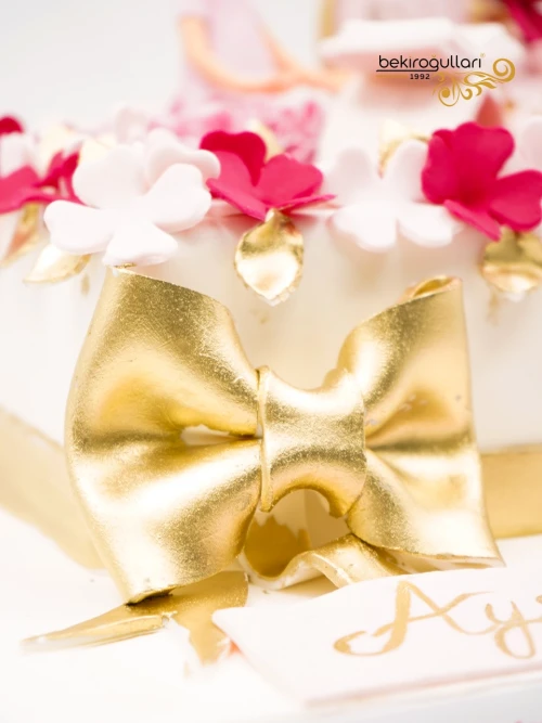 İslami Kız Çocuk Butik Pasta