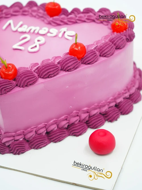Kalp Detaylı Naked Cake