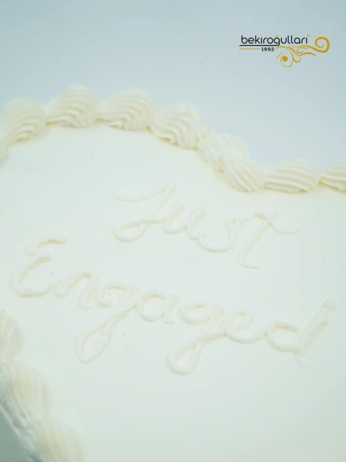 Kalp Detaylı Naked Cake