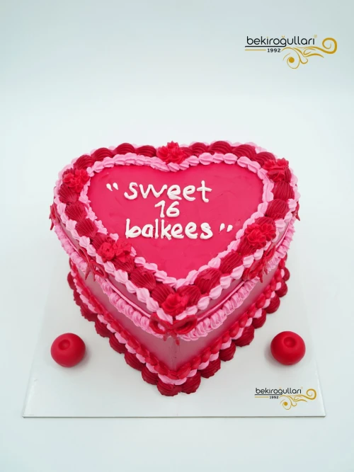 Kalp Detaylı Pembe Naked Pasta