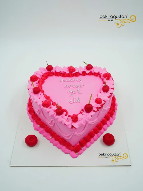 Kalp Model Pembe Naked Cake