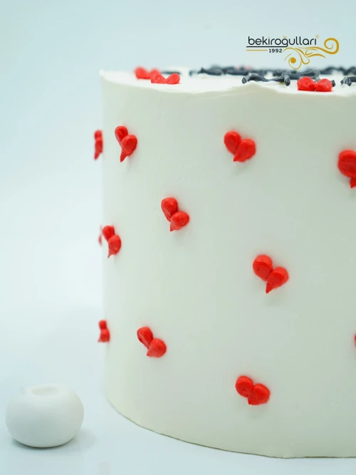 Kalp Süslemeli Naked Pasta