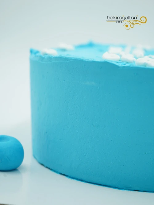 Kalp Süslemeli Mavi Naked Pasta