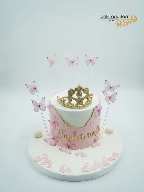 Kelebek Detaylı Butik Pasta