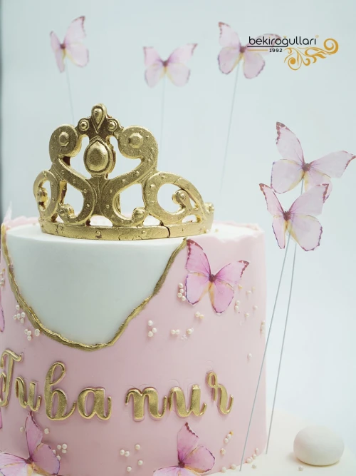 Kelebek Detaylı Butik Pasta