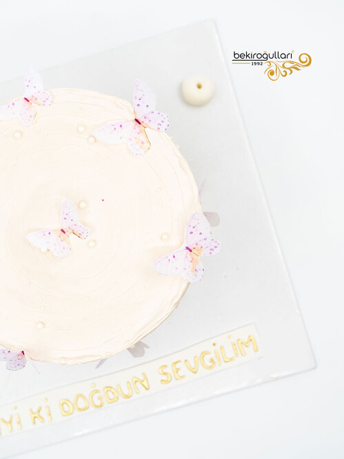 Kelebek Detaylı Naked Pasta