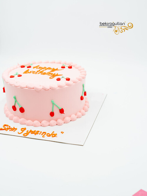 Kiraz Süslemeli Naked Sıvama Pasta